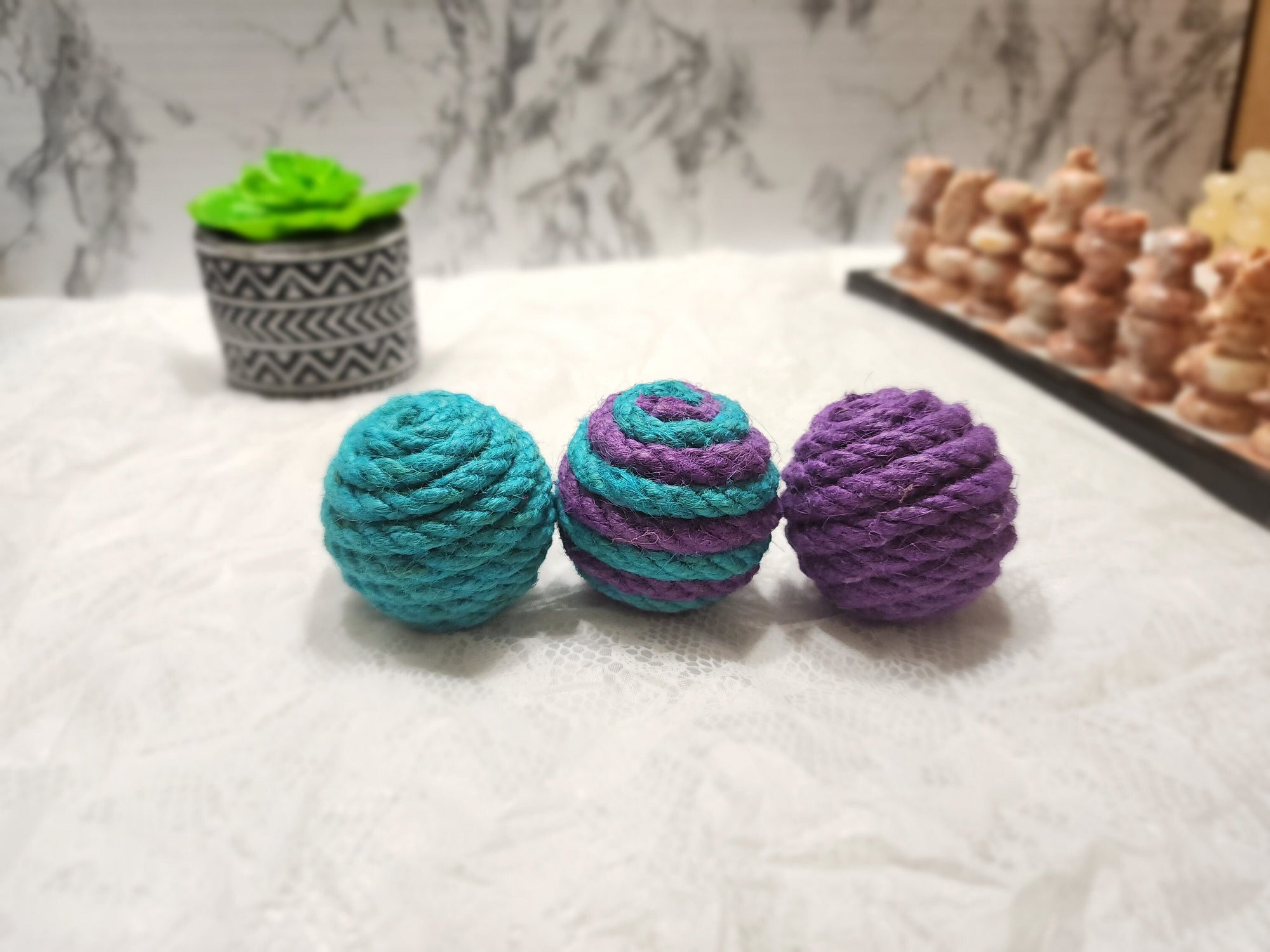 Sets of Cat Toy Rattle Balls / Hemp Sisal Rope Blue, Pink and Purple